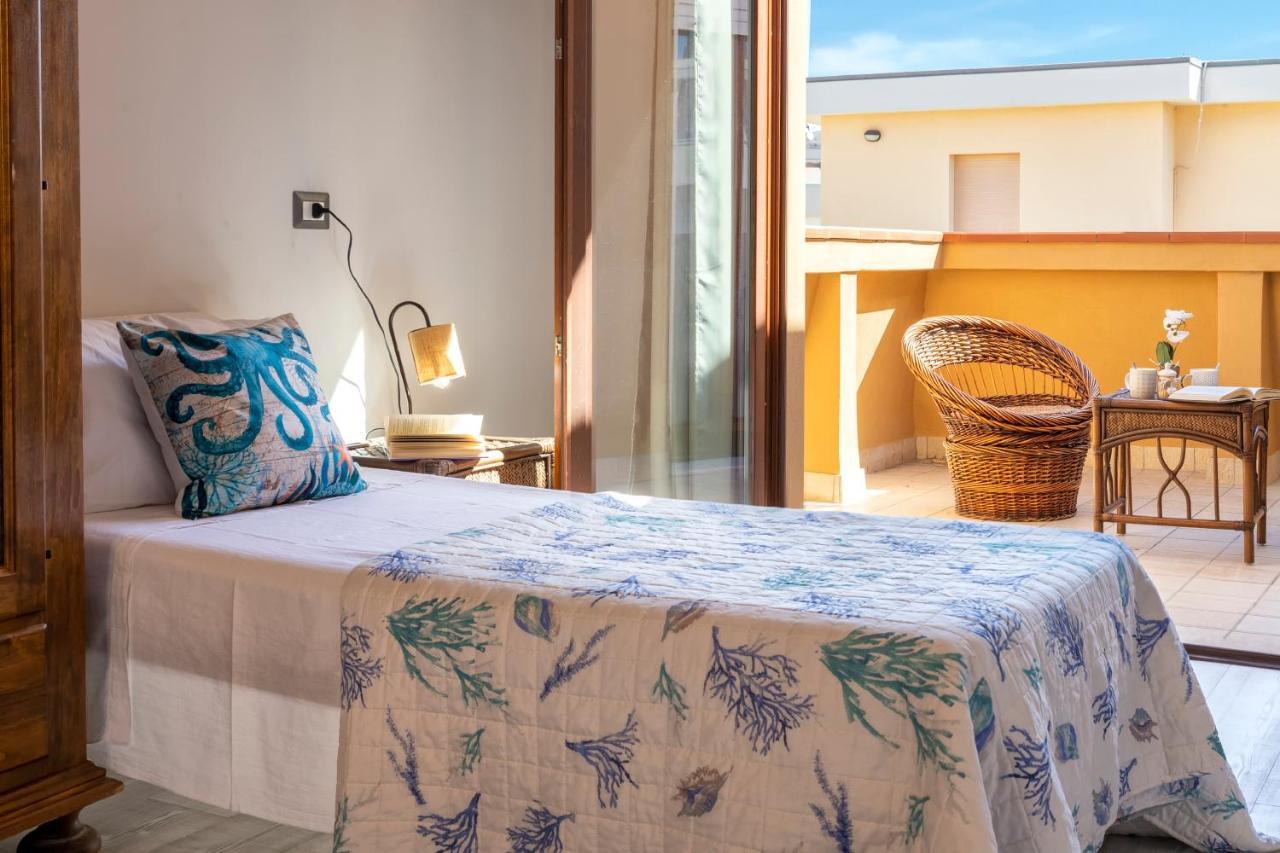 Lungomare Garibaldi - Attico A Due Passi Dal Mare Apartamento Alghero Exterior foto
