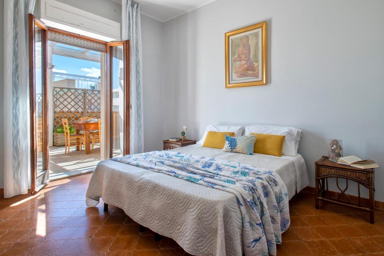 Lungomare Garibaldi - Attico A Due Passi Dal Mare Apartamento Alghero Exterior foto