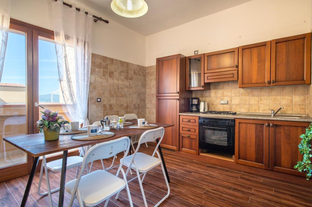 Lungomare Garibaldi - Attico A Due Passi Dal Mare Apartamento Alghero Exterior foto