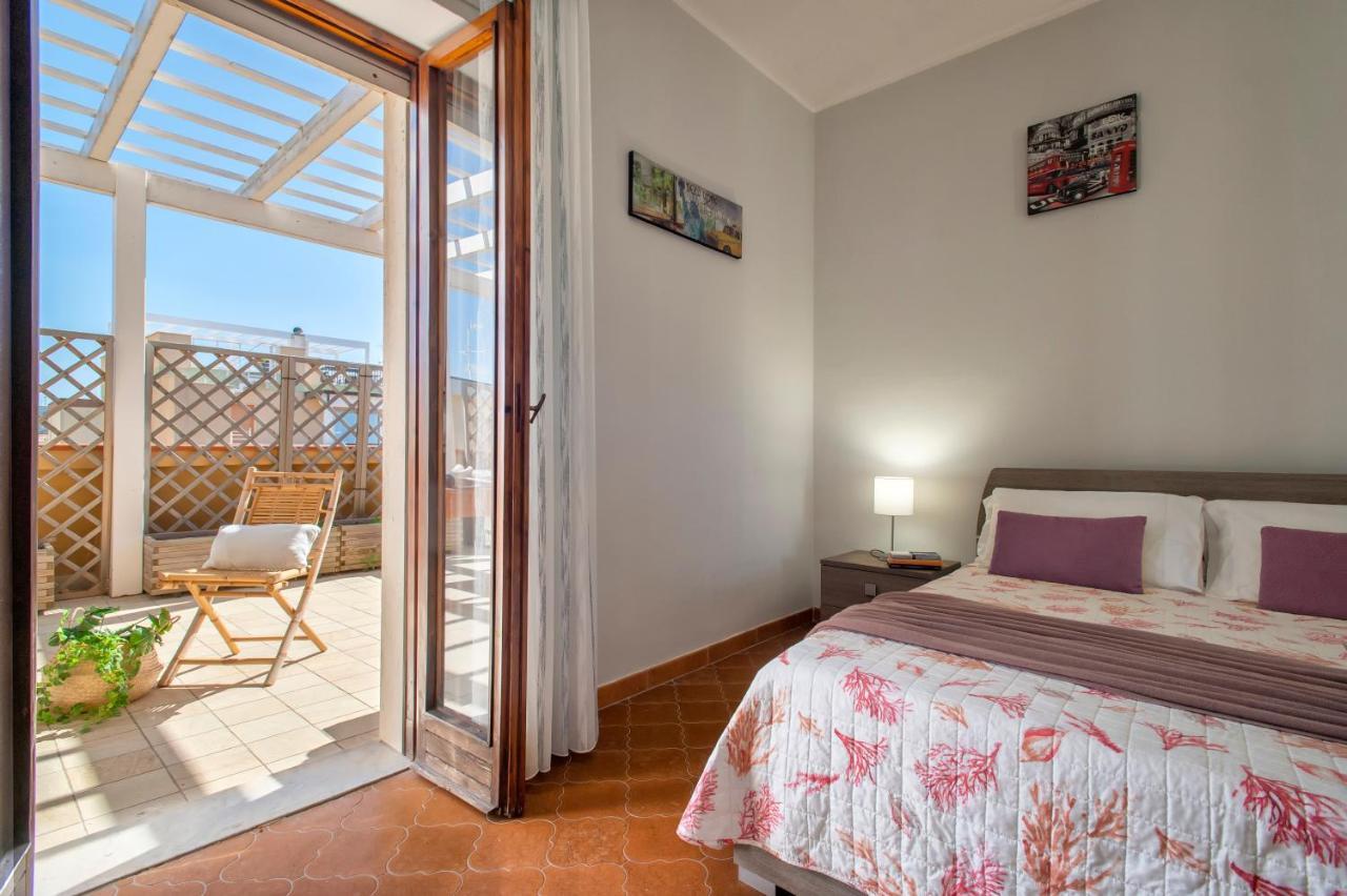 Lungomare Garibaldi - Attico A Due Passi Dal Mare Apartamento Alghero Exterior foto