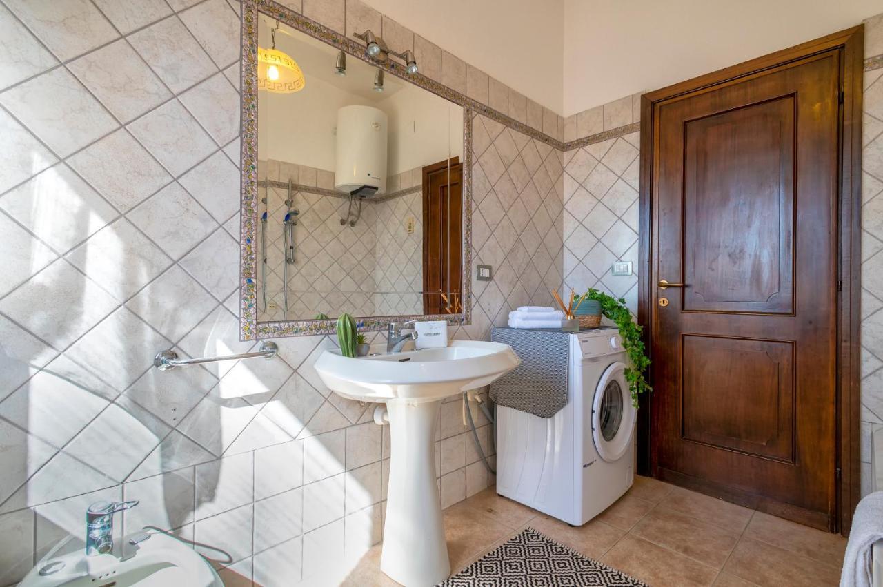 Lungomare Garibaldi - Attico A Due Passi Dal Mare Apartamento Alghero Exterior foto
